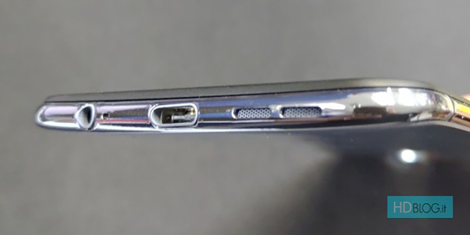 ASUS ZenFone 6 lộ diện (ảnh 7) ASUS ZenFone 6 lộ diện (ảnh 7)