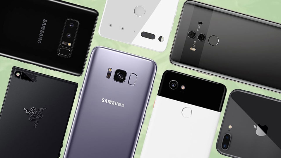 7 smartphone từ năm 2017 vẫn rất đáng mua