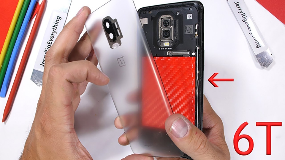 Mổ bụng OnePlus 6T