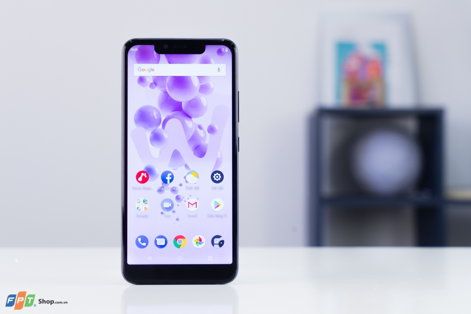 Trên tay Wiko View 2 Go 05