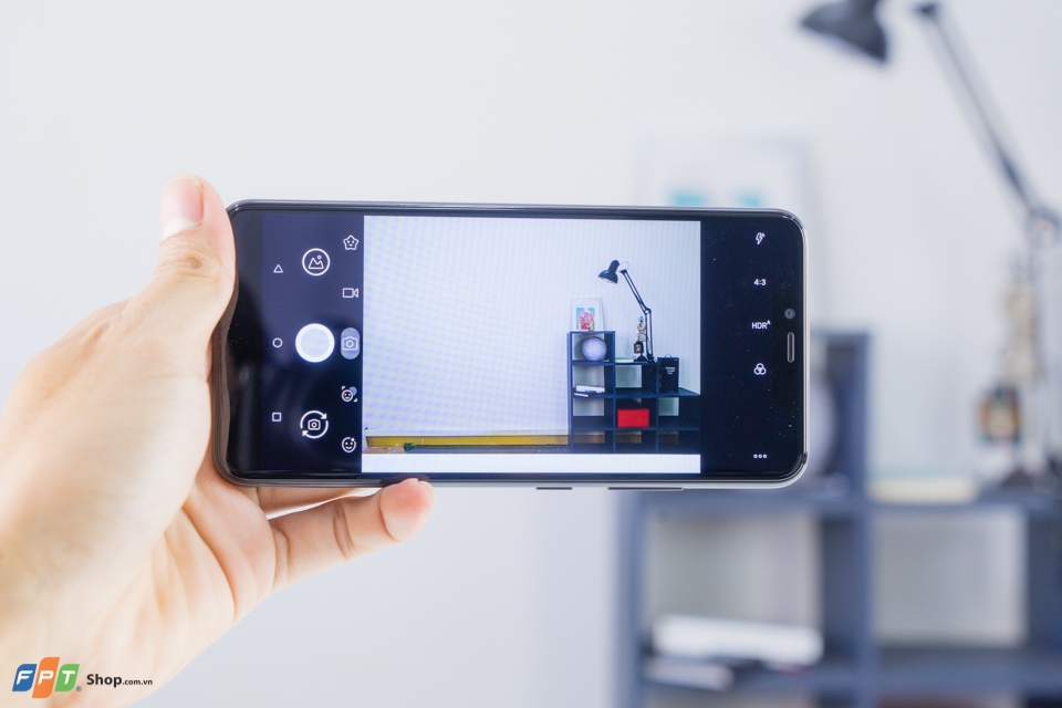 Trên tay Wiko View 2 Go 11