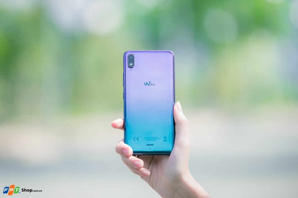 Trên tay Wiko View 2 Go 14