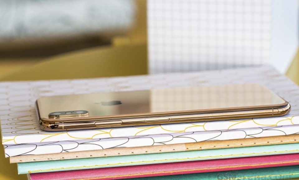 thiết kế iPhone XS Max