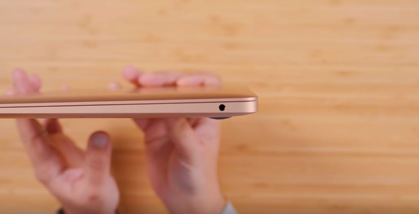 Mở hộp và trên tay MacBook Air 2018: Siêu mỏng, nhẹ và có Touch ID