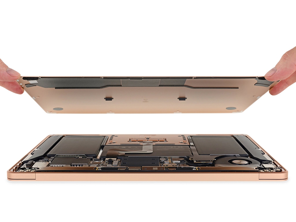 Mổ bụng MacBook Air 2018 (ảnh 2)