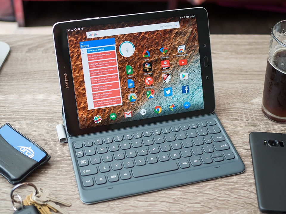 5 lý do bạn cần nâng cấp từ Chromebook lên MacBook Air 2018