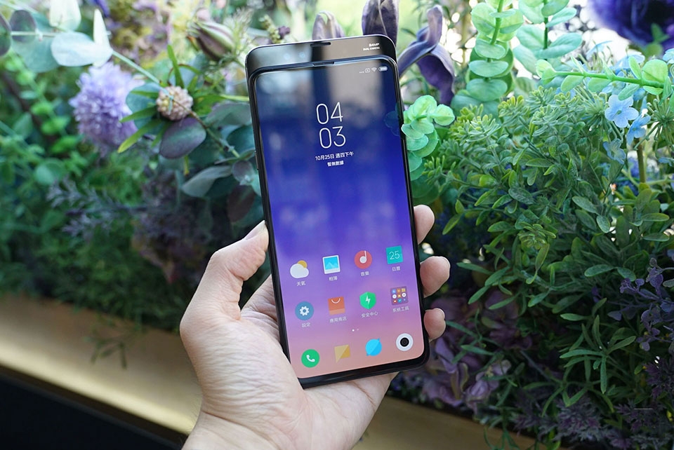 Tại sao notch sẽ sớm biến mất trên smartphone?