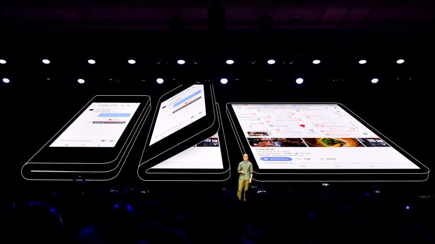 Màn hình của Infinity Flex làm được những gì?