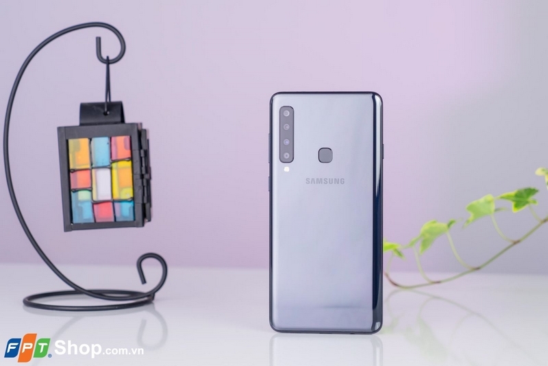 Galaxy A9 (2018) Galaxy A9 (2018)