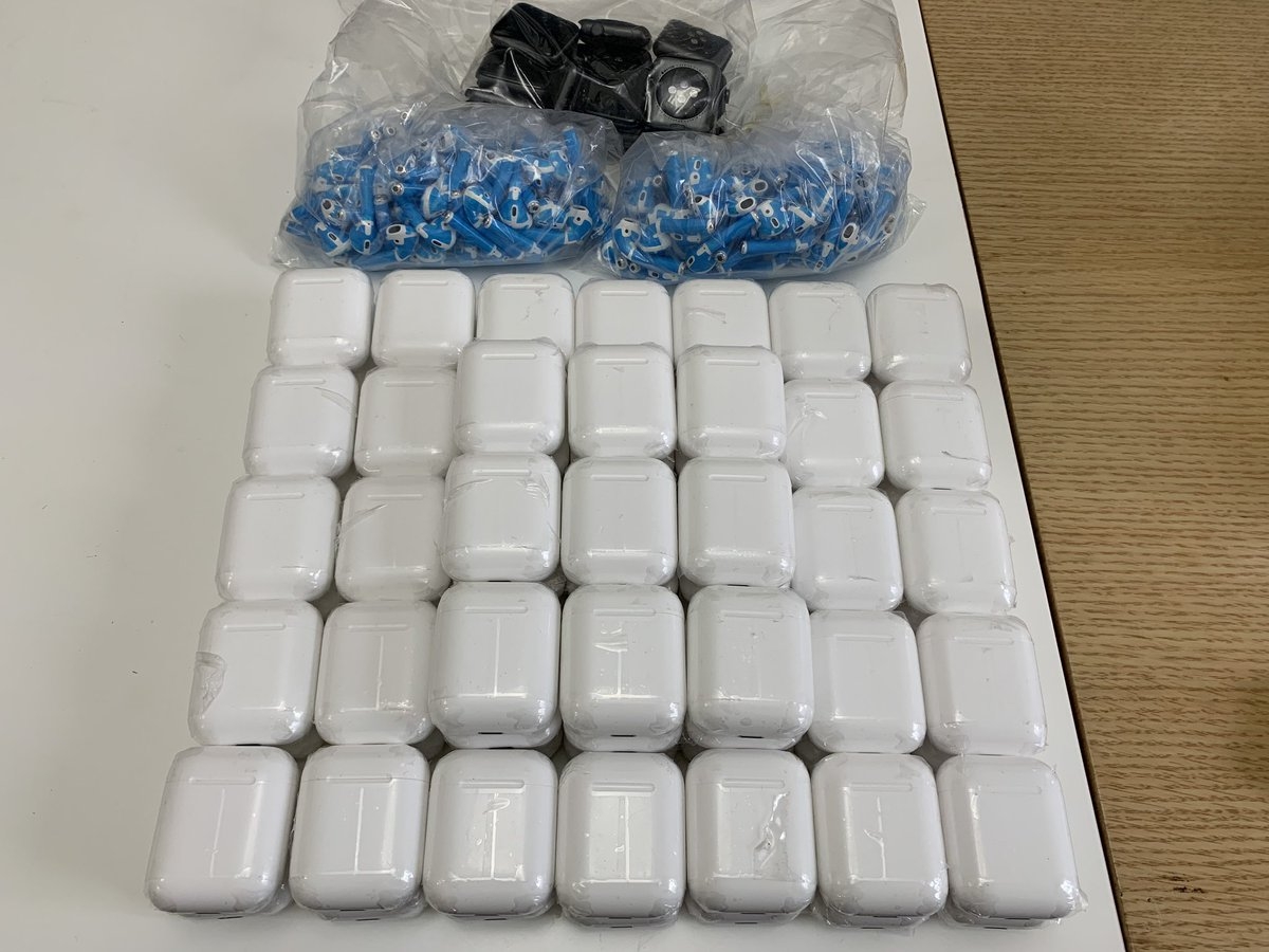 AirPods