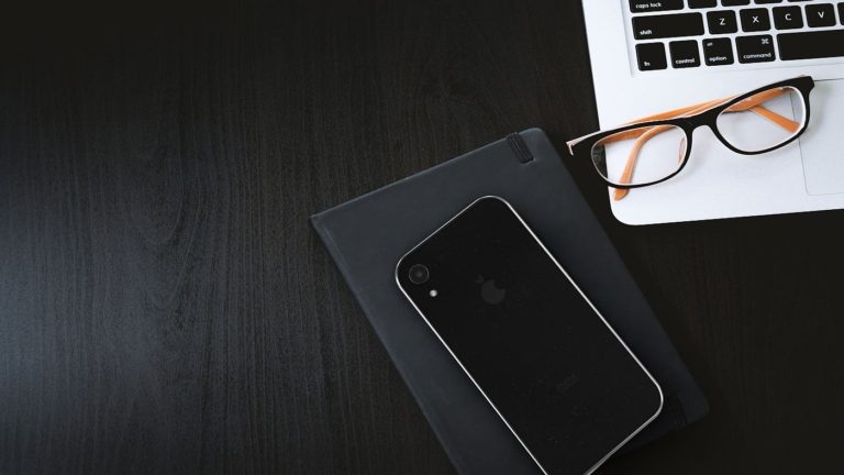 iPhone XR 2