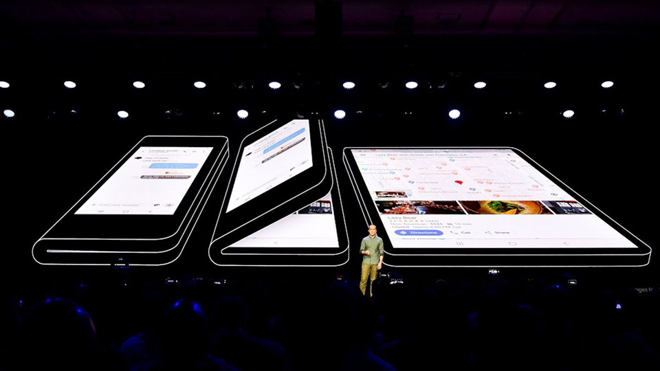 Những câu hỏi cần lời giải về smartphone gập của Samsung 5