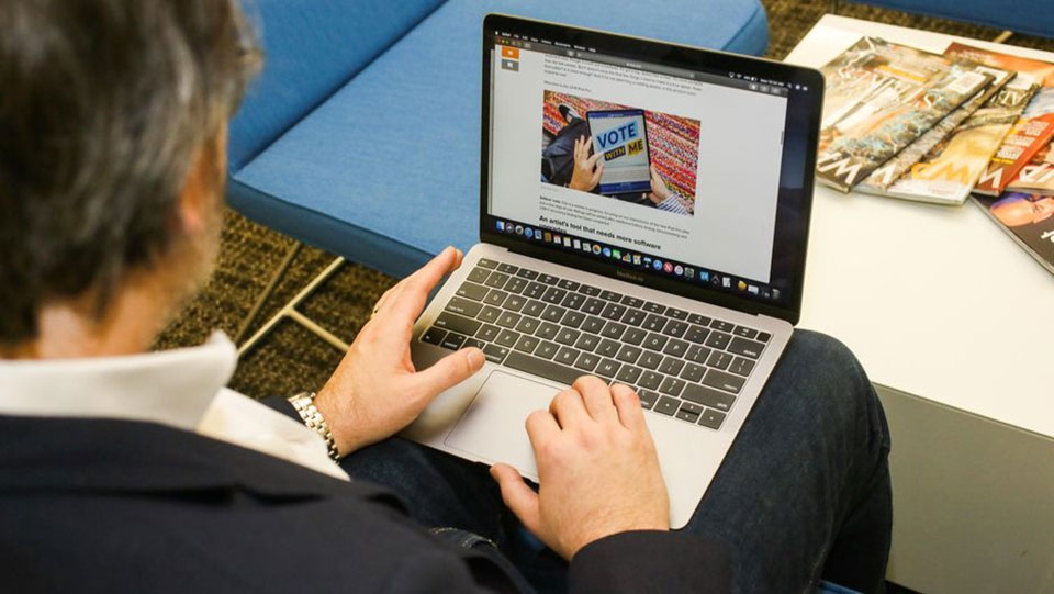 MacBook Air 2018 so với MacBook Air 2017