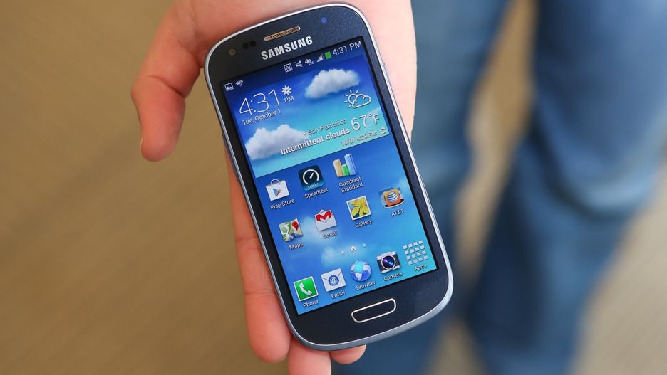 Dòng điện thoại Galaxy S thay đổi thế nào trong 8 năm qua 4