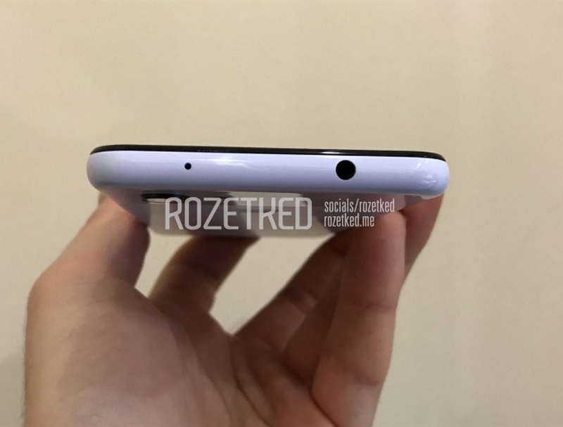 Google Pixel 3 Lite lộ nhiều ảnh thực tế trên tay người dùng