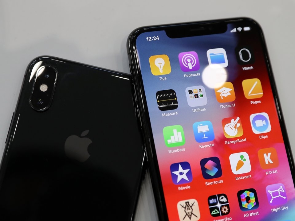 Đi tìm chiếc iPhone đáng mua nhất thị trường năm 2018 3