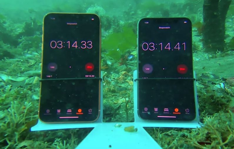 iPhone XS và iPhone XR chống nước tốt đến đâu? 2