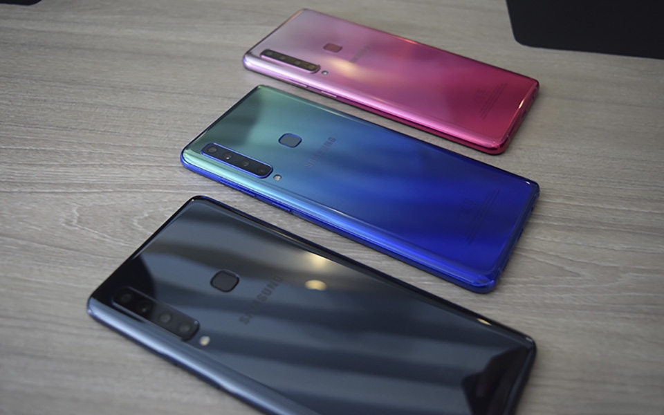 thiết kế Galaxy A9 2018