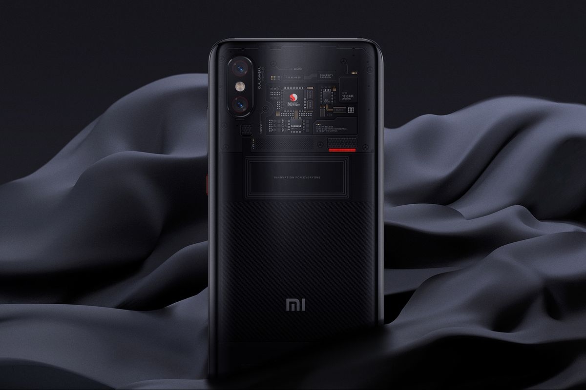 So sánh Xiaomi Mi 8 Pro vs Huawei Mate 20 04