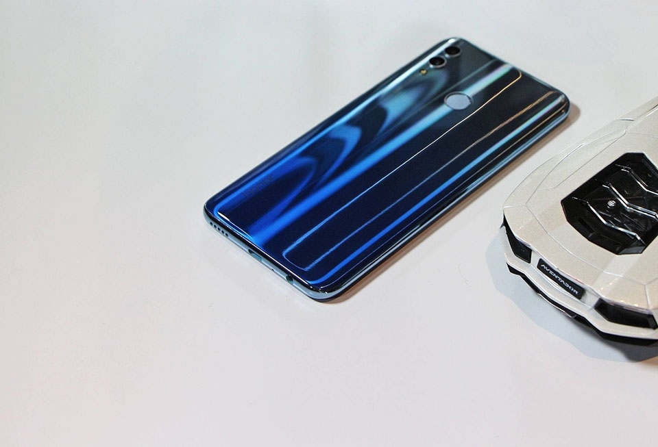 Honor 10 Lite Honor 10 Lite