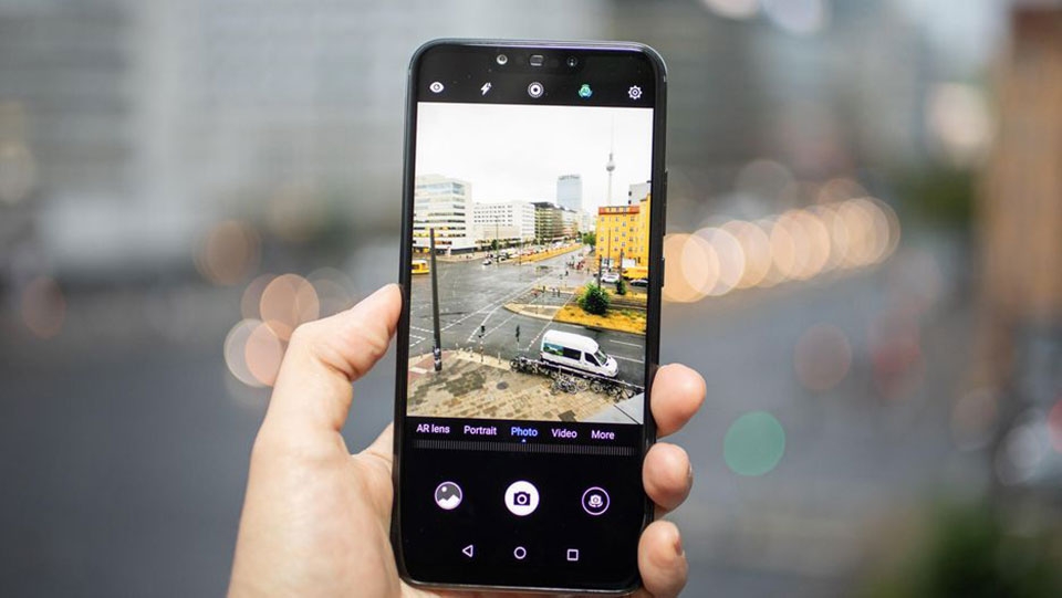 Huawei Mate 20 Lite Huawei Mate 20 Lite