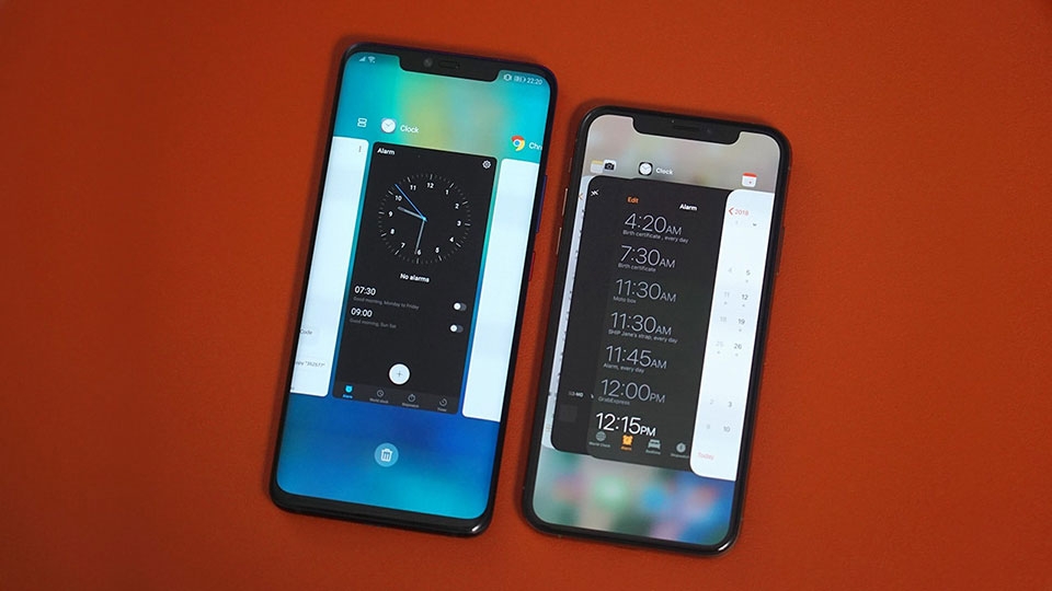 Mate 20 Pro vs iPhone XS Mate 20 Pro vs iPhone XS