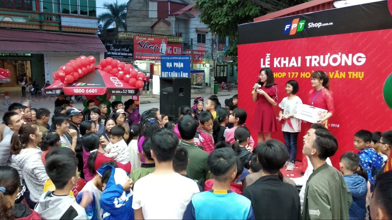 Khai trương FPT Shop 177 Hoàng Văn Thụ, Lạng Sơn