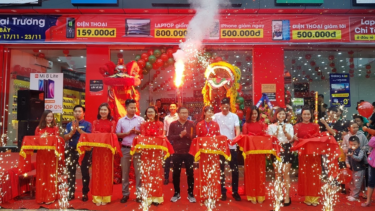 iPhone giảm đến 2 triệu mừng khai trương FPT SHop 177 Hoàng Văn Thụ, Lạng Sơn