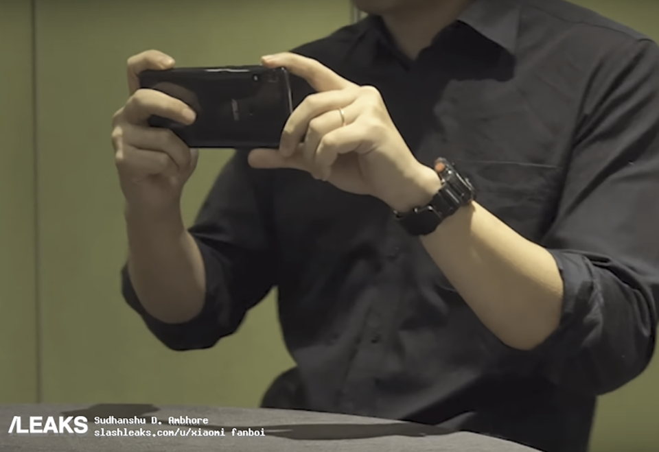 ZenFone Max Pro M2 (ảnh 1) ZenFone Max Pro M2 (ảnh 1)