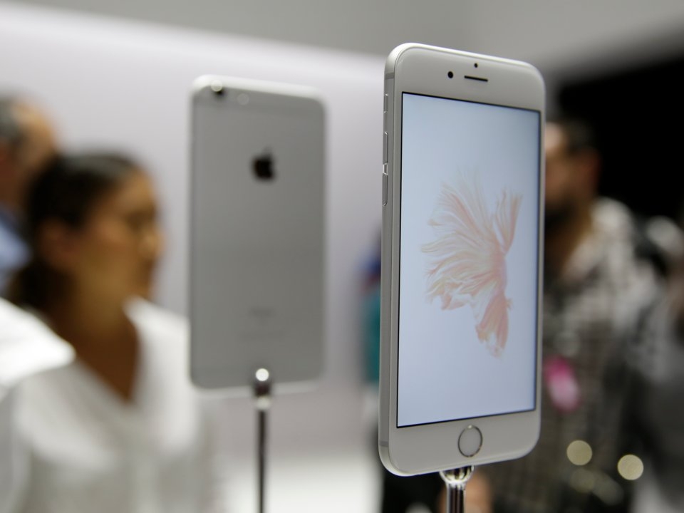 Đã đến lúc người dùng iPhone 6s trở về trước nên cân nhắc “lên đời” iPhone mới 1