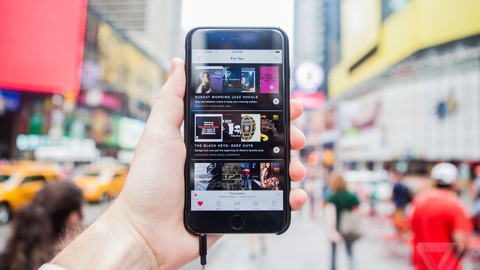 Người dùng máy tính bảng Android hiện đã có thể sử dụng Apple Music 1