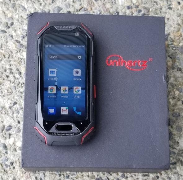 Unihertz Atom Unihertz Atom