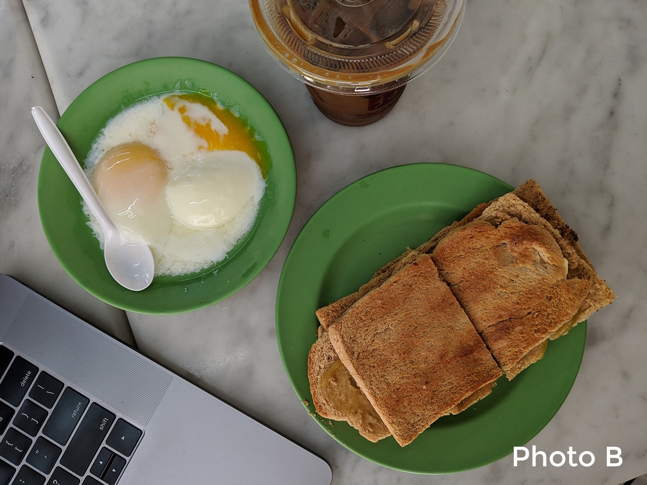 So sánh camera iPhone XR vs Pixel 3