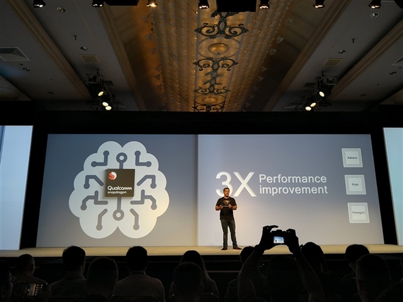 Snapdragon 855 chính thức trình làng: Hỗ trợ 5G, hiệu năng AI gấp 3 lần