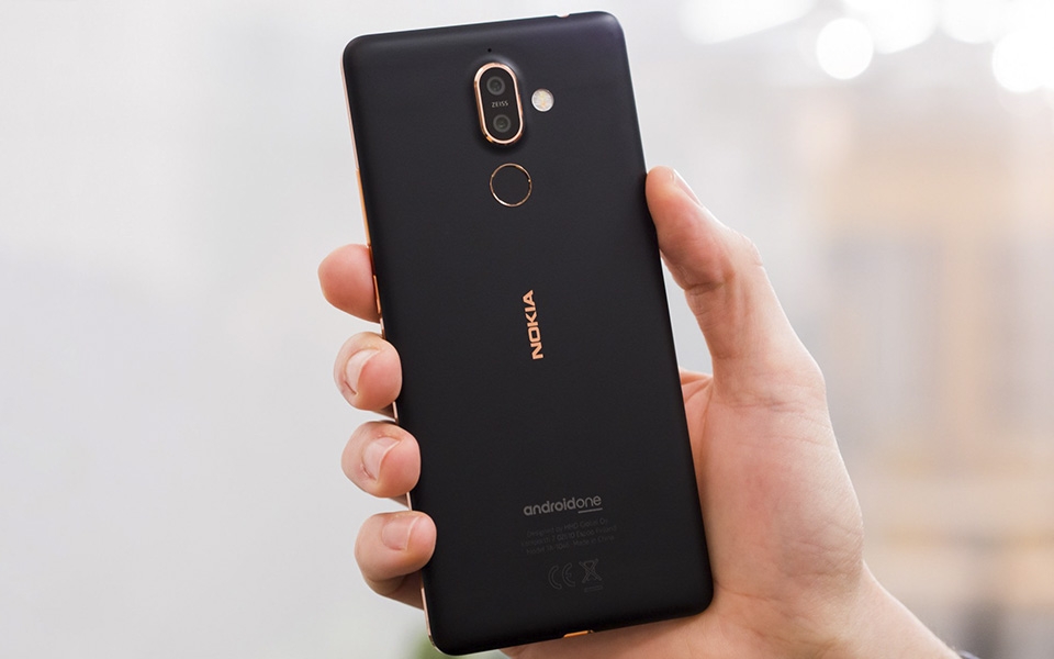Nokia 7 Plus Nokia 7 Plus