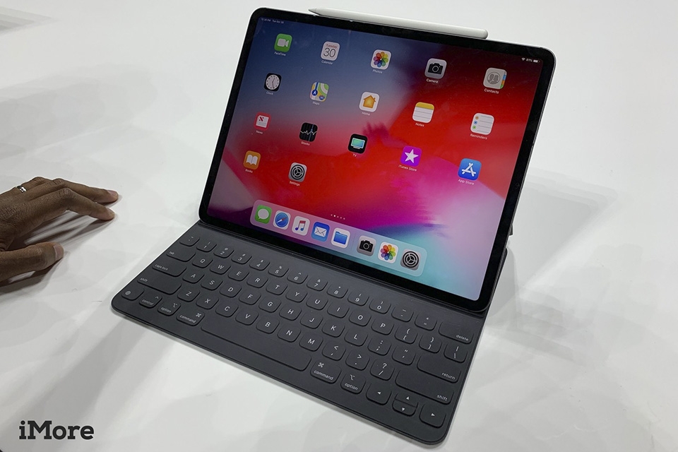 thiết kế iPad Pro 12.9 2018 mỏng nhẹ thiết kế iPad Pro 12.9 2018 mỏng nhẹ