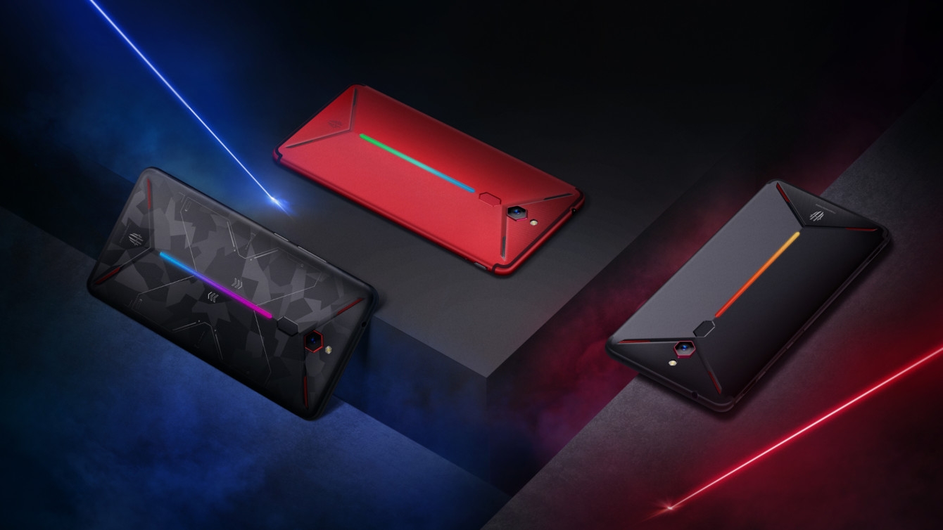 Top smartphone cao cấp với bộ nhớ RAM lên tới 10GB