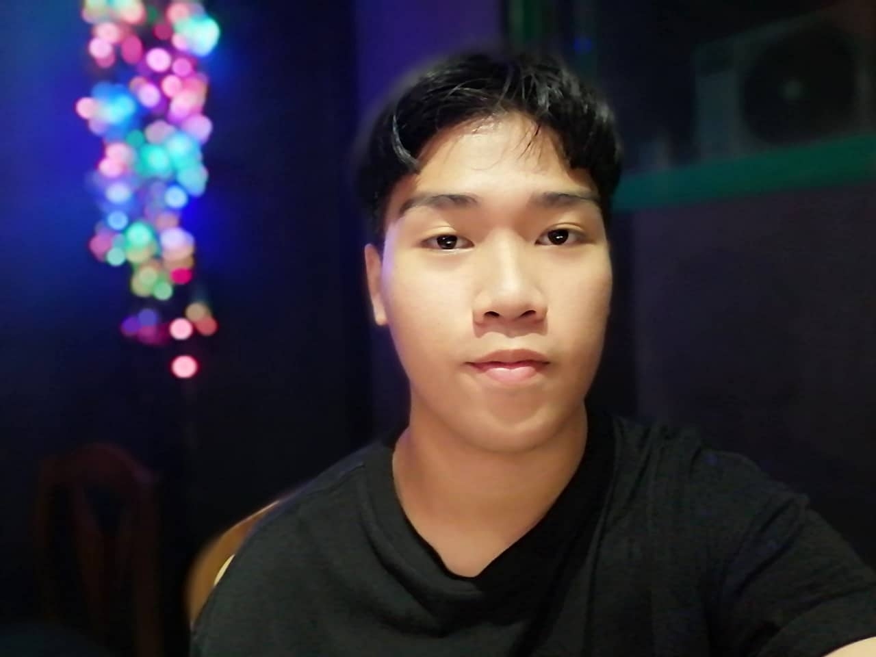 Xiaomi Mi A2 vs Honor 8X Xiaomi Mi A2 vs Honor 8X