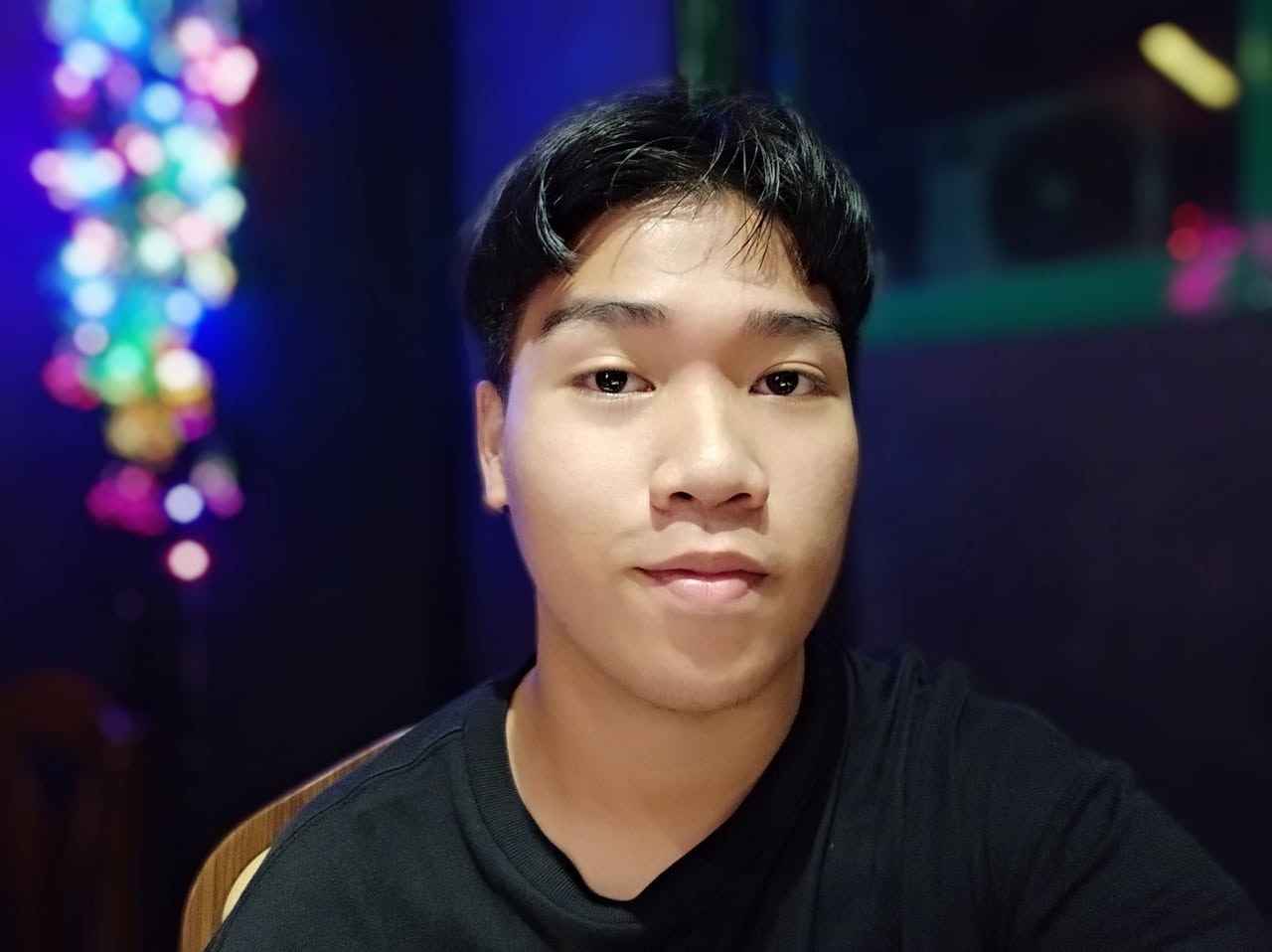 Xiaomi Mi A2 vs Honor 8X Xiaomi Mi A2 vs Honor 8X
