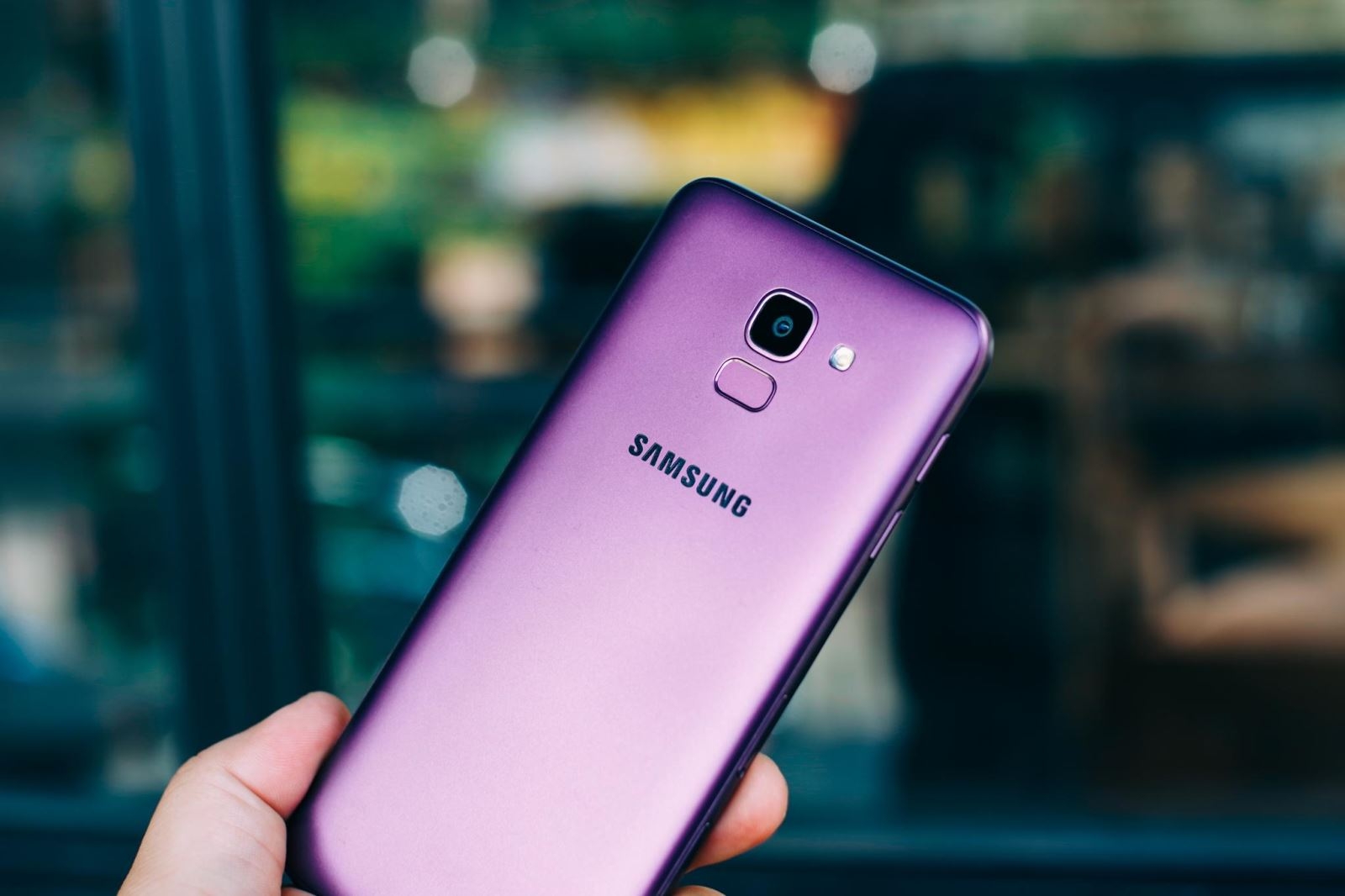 Galaxy J4