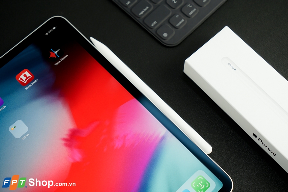Trên tay iPad Pro 11 06