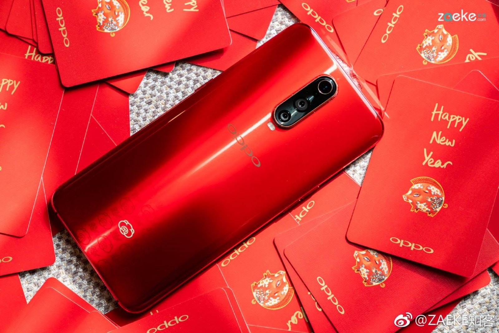 Mãn nhãn với bộ ảnh Oppo R17 và R17 Pro New Year Editon ảnh 4 Mãn nhãn với bộ ảnh Oppo R17 và R17 Pro New Year Editon ảnh 4