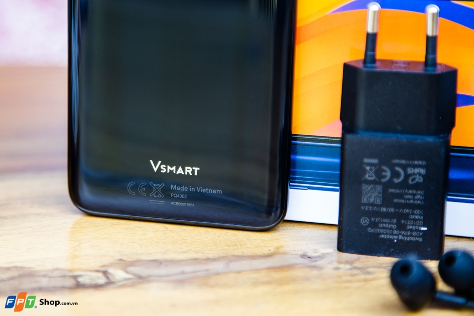 Trên tay Vsmart Joy 1+ 03 Trên tay Vsmart Joy 1+ 03