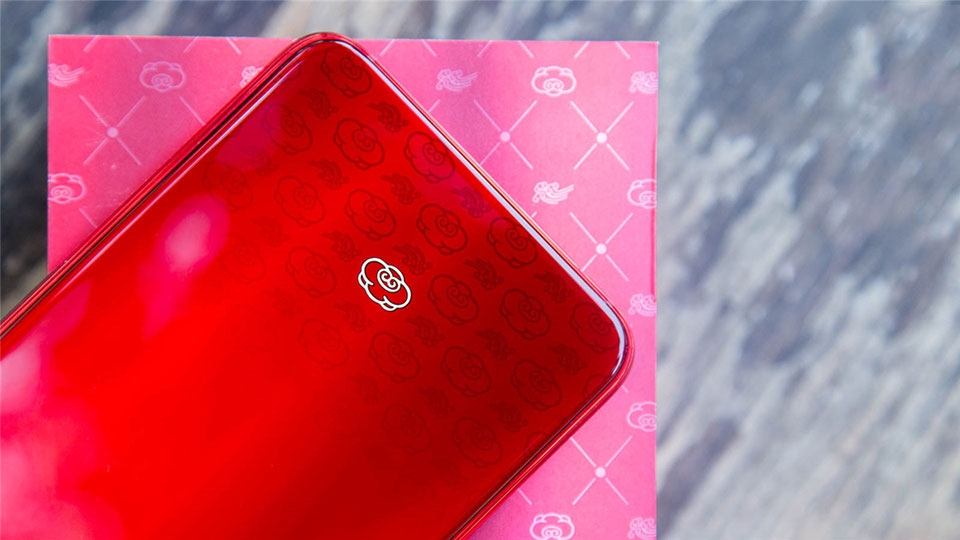 OPPO R17 và R17 Pro New Year's Edition OPPO R17 và R17 Pro New Year's Edition