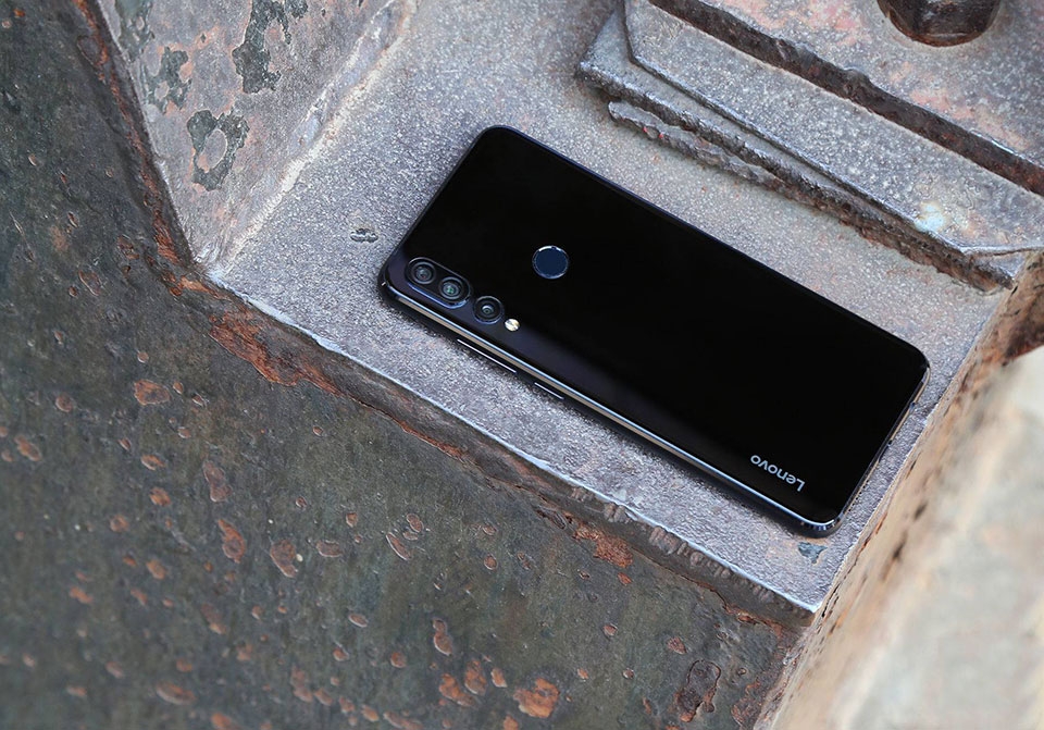 Lenovo Z5s Lenovo Z5s