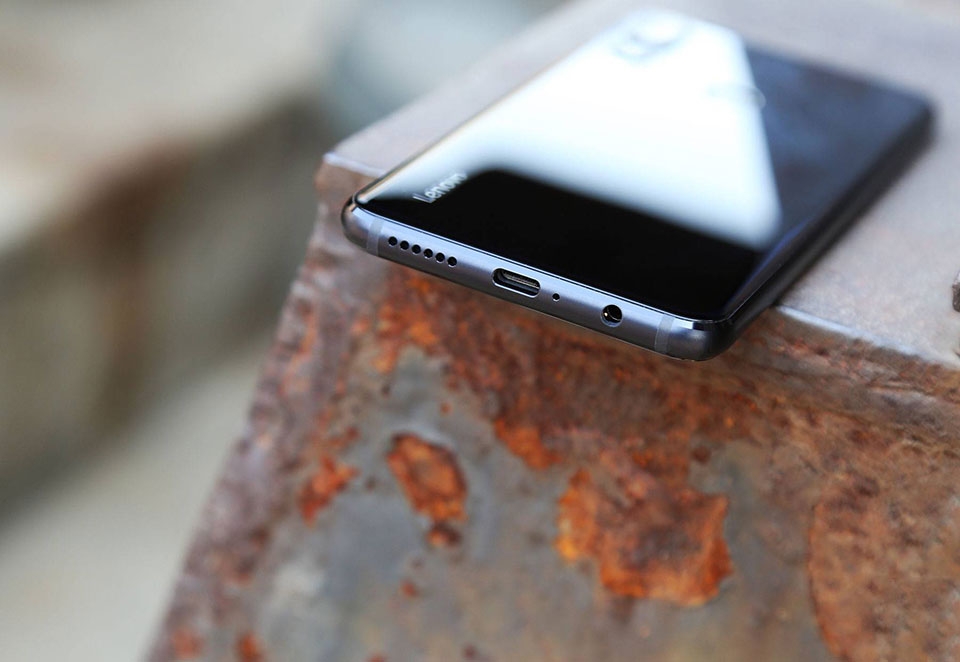 Lenovo Z5s Lenovo Z5s