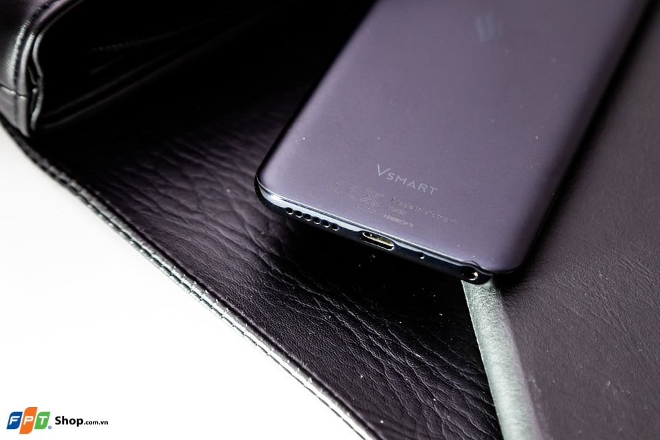 So sánh Realme C1 vs Vsmart Joy 1 04 So sánh Realme C1 vs Vsmart Joy 1 04