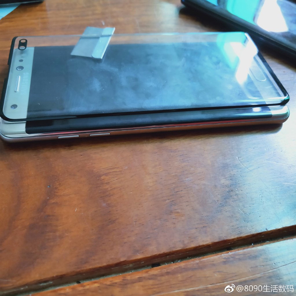 Miếng dán màn hình Galaxy S10+ (ảnh 2)