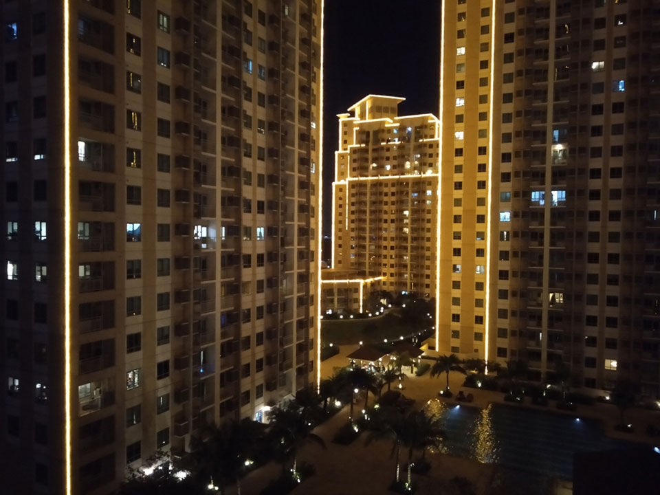 OPPO A7 OPPO A7