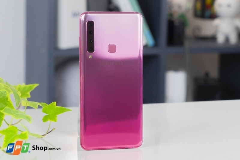 Galaxy A9 (2018) Galaxy A9 (2018)